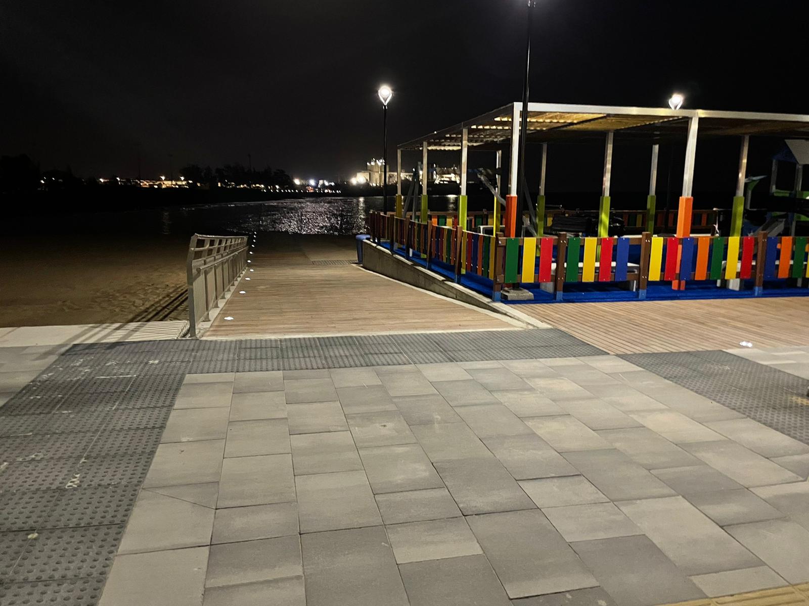 Iluminación solar autónoma en espacios públicos y viales